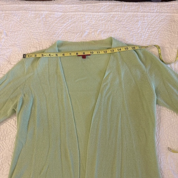 Women's Green Sweater - Picture 4 of 8